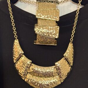 Gold tone, necklace and bracelet set perfect set to dress up or dress down